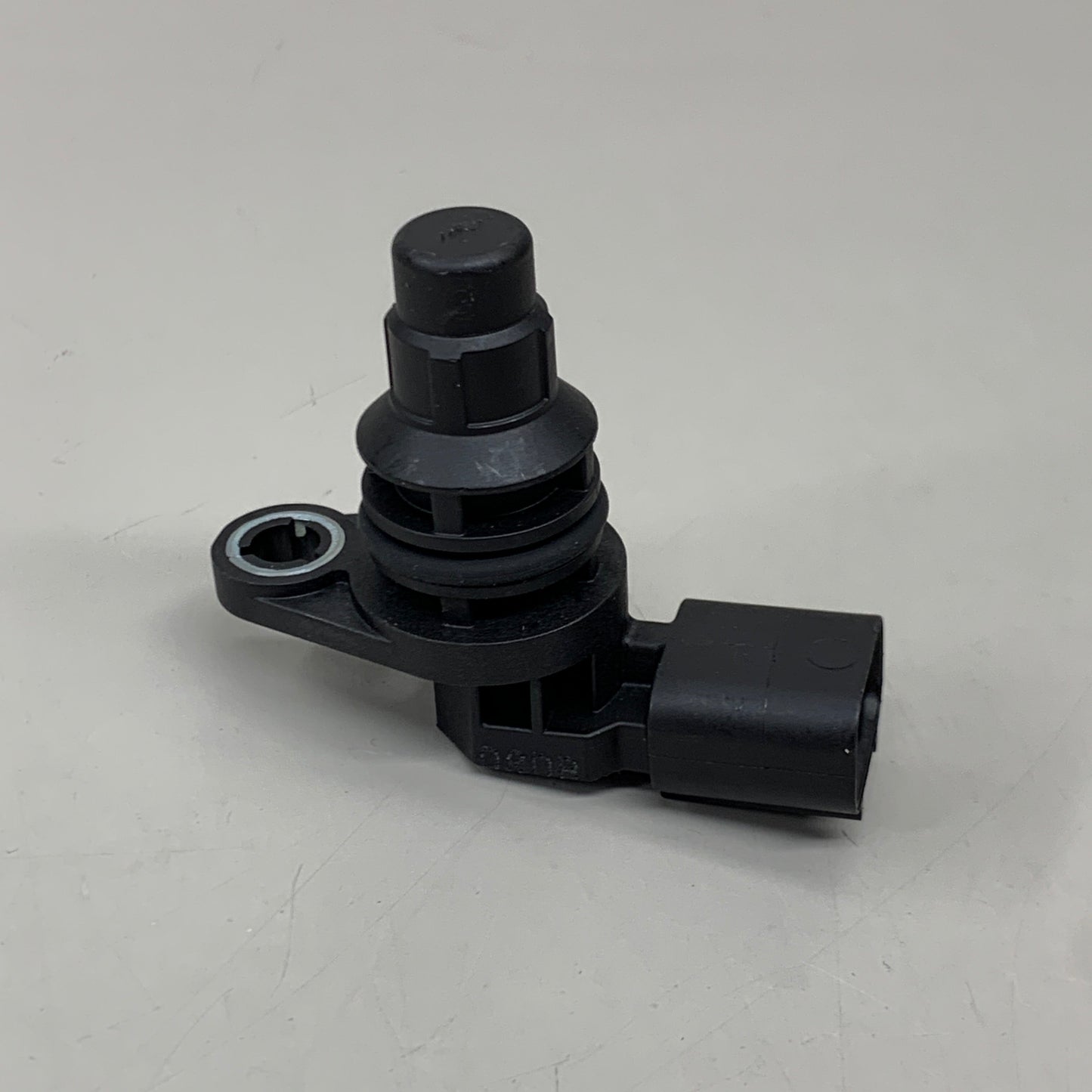 DENSO Engine Camshaft Position Sensor 196-6001