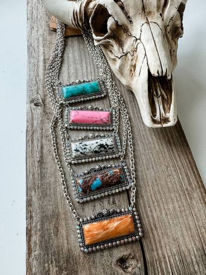 Western Semi Stone Bar Necklace - with Rhinestone edge