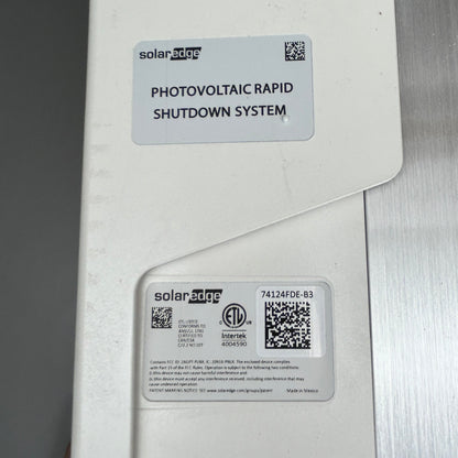 SOLAREDGE HD-Wave Grid-Tie Non-Isolated Inverter 3800VA 240VAC SE3800H-US (New)