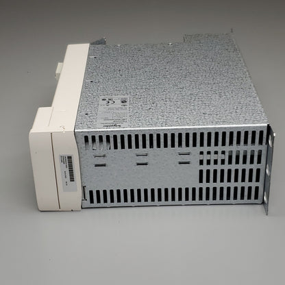 SCHNEIDER ELECTRIC PacDrive LMC Pro2 w/ Cables LMC302CAA10022 (New Other)