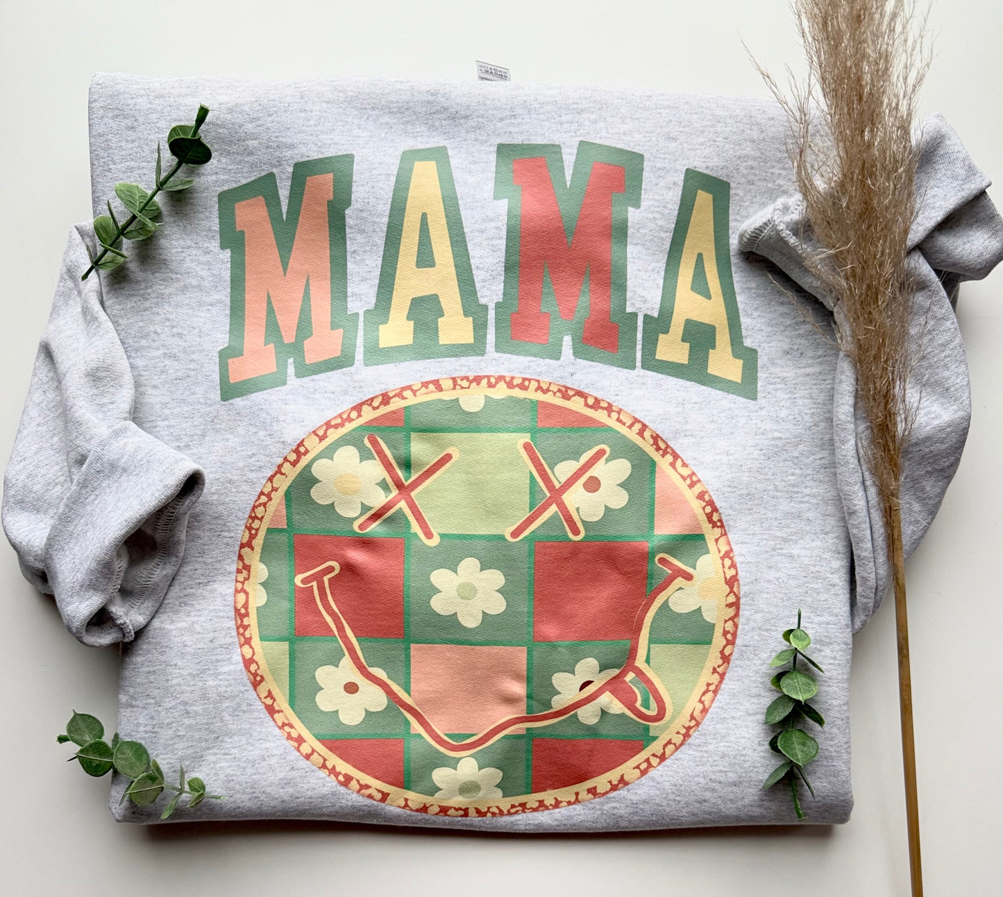 Smiley MAMA Graphic