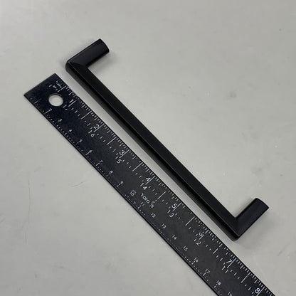 BERENSON (10 PACK) Metro 160mm CC Matte Black Pull Zinc 4121-1055-P