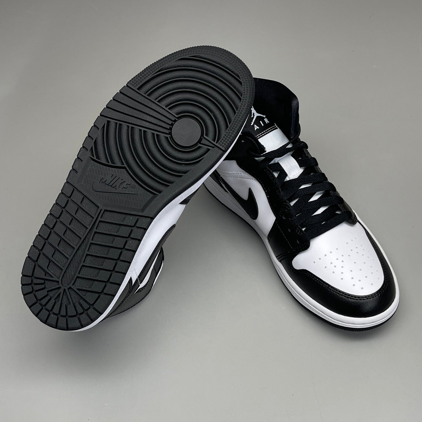 NIKE AIR JORDAN 1 Mid Panda Shoe Women's Sz 8.5 Black / White DV0991-101 (New)