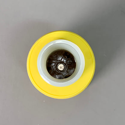 LEVITON Locking Connector Industrial Grade Grounding Wetguard 15-Amp 125-Volt Yellow