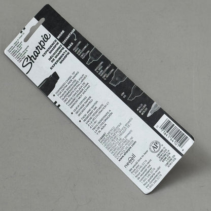 SHARPIE (2 PACK) Magnum Permanent Markers Marks through a Variety of Surfaces 203711