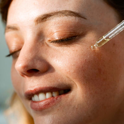 SVR Ampoule Protect SPF30 Sunscreen Serum 30ml - Antioxidant Skincare with UVA/UVB Protection