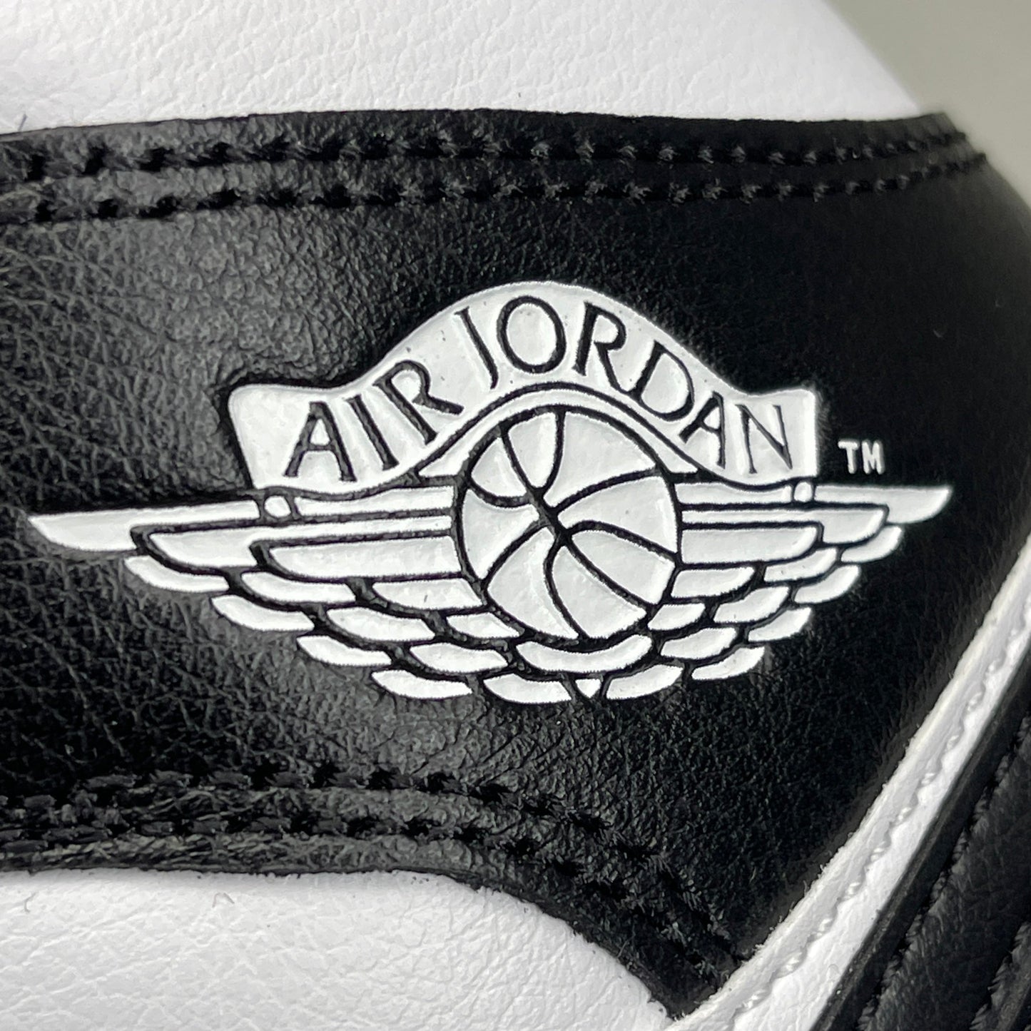 NIKE AIR JORDAN 1 Mid Panda Shoe Women's Sz 8.5 Black / White DV0991-101 (New)