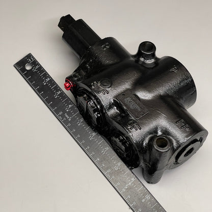EATON VLH Priority Valve Hydraulic Load Sensing Priority Valve VLH703B44D2B (New)