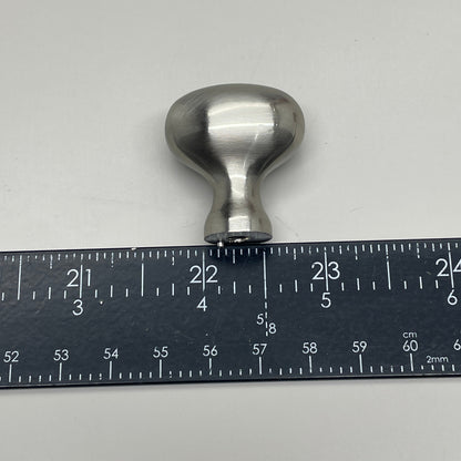 BERENSON (25 PK) Transitional Advantage Three Brushed Nickel Oval Knob 0920-1BPN-P