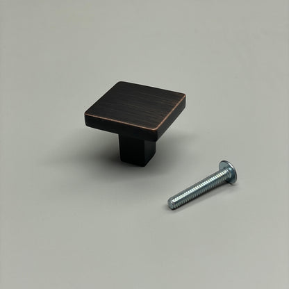 BERENSON (25 PK) Contemporary Advantage One Verona Square Knob 0953-10VB-P