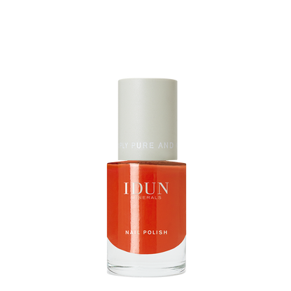 NAIL POLISH