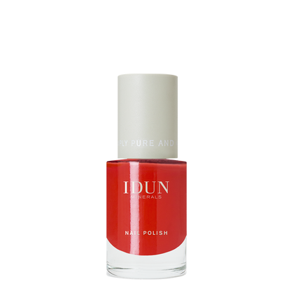 NAIL POLISH