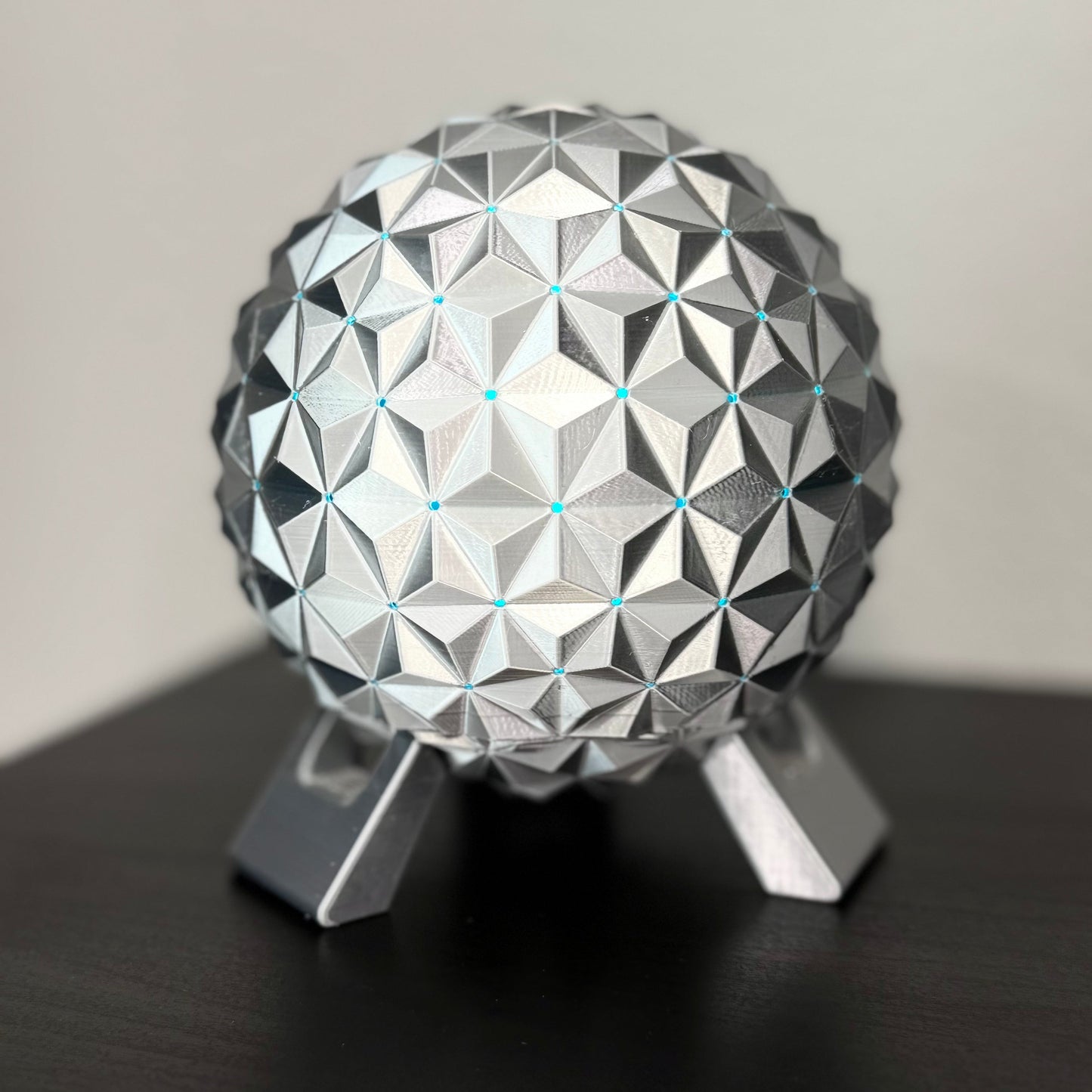 Spaceship Earth Nightlight – Silver PLA 3D Printed Lamp