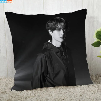Custom Pillow Cover – YiBo Wang Modern Decorative 45x45cm Pillowcase