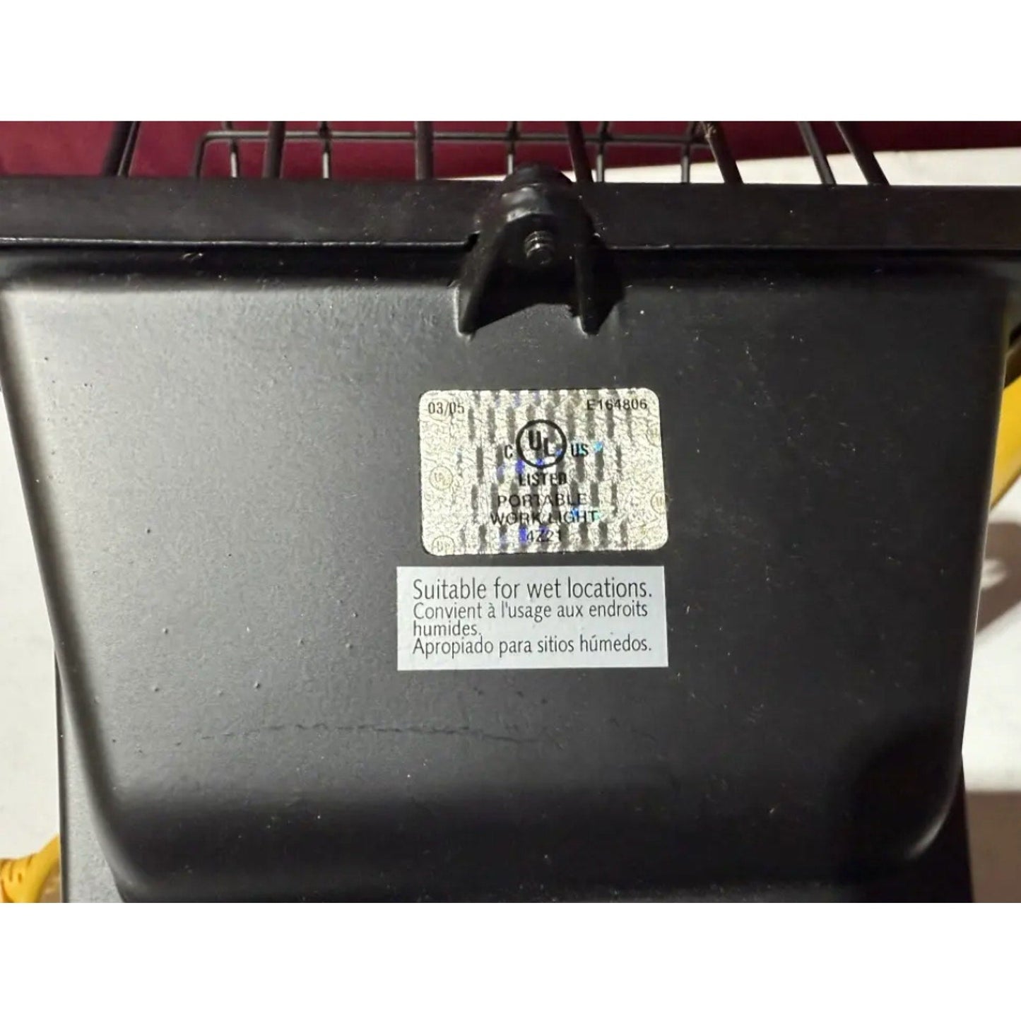 Heavy-Duty Work Light, Model L18