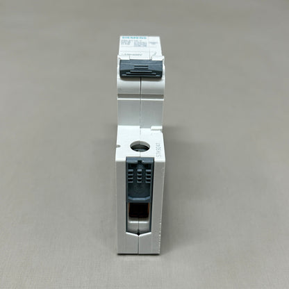 SIEMENS Miniature Circuit Breaker 230/400 V 6kA Off-White 5SL6110-7 (New)