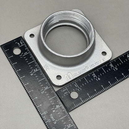 LEVITON Rainproof 2" Conduit Hub for Outdoor Panels 000-LHB02 (New)