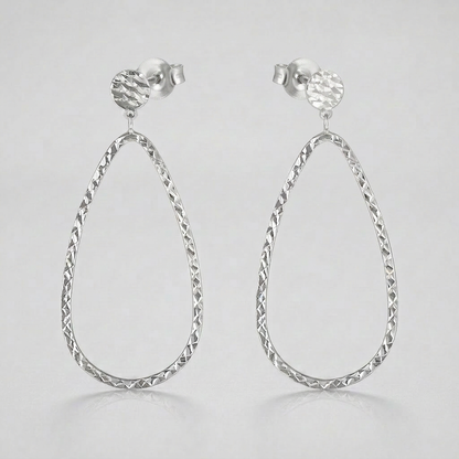 14k White Gold Textured Teardrop Motif Post Earrings