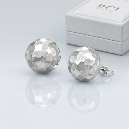 14k White Gold 7mm Round Faceted Style Stud Earrings